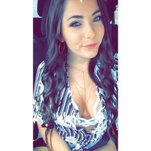 Meet your Posher, Carly